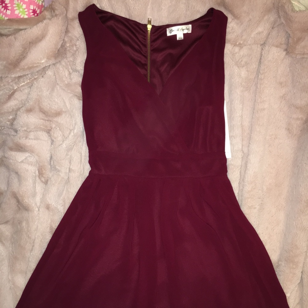 NWT Burgundy v-neck dress